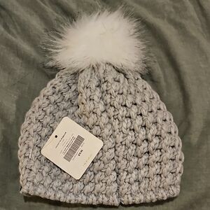 Fabletics Chunky Knit Beanie with Pom Pom